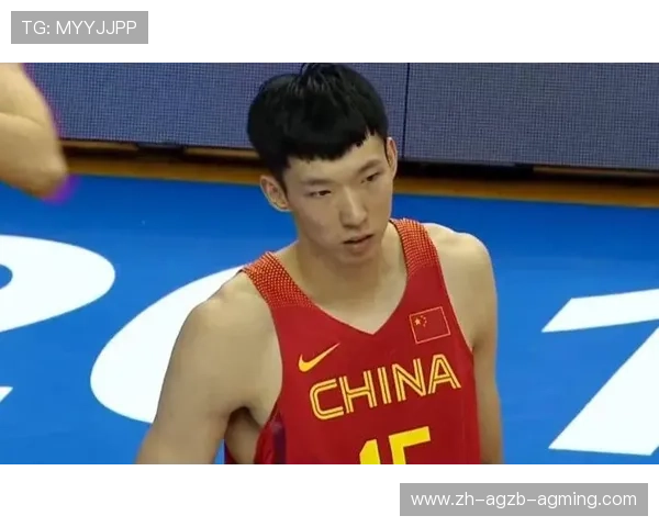 火箭队球员周琦的赛场表现视频合集